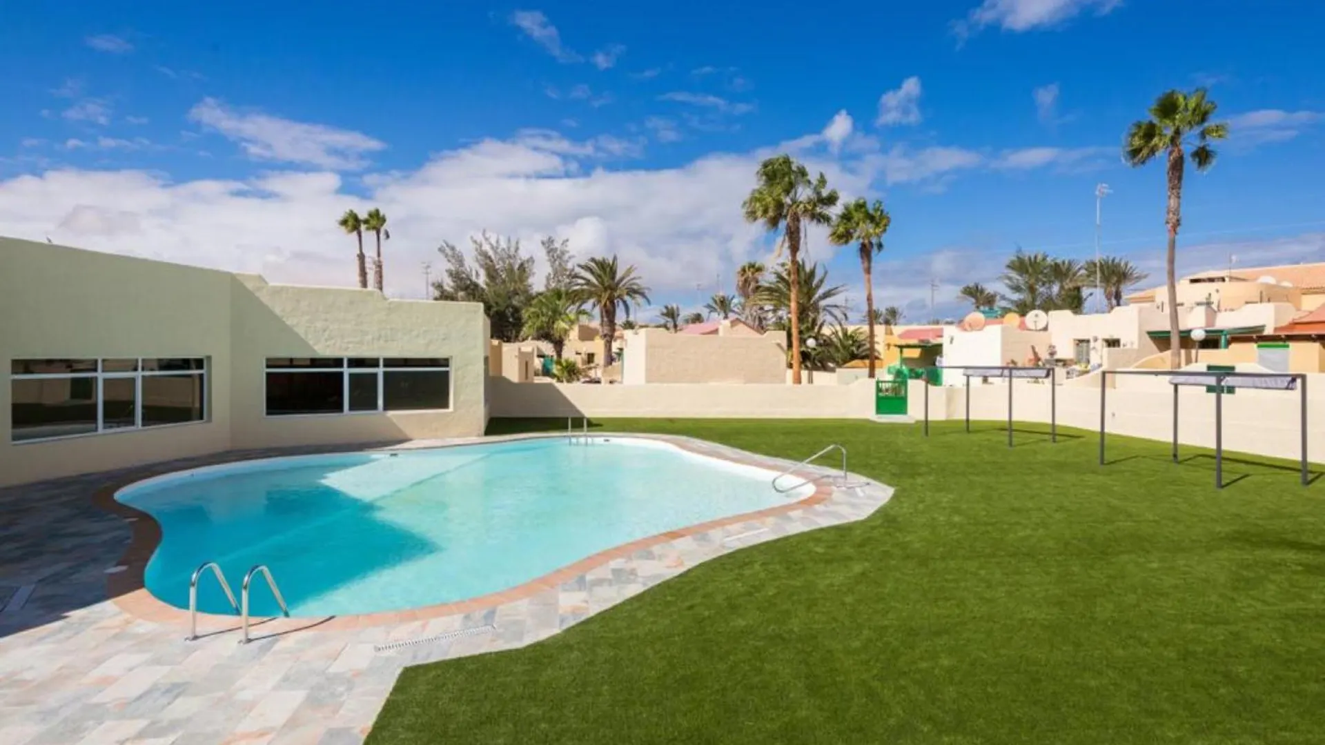 8145B - Bonito Bungalow Costa Calma Spagna